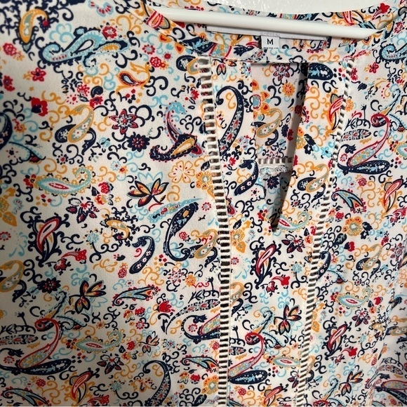 Collective Concepts Warner Lattice Detail Blouse Ivory Paisley - Picture 4 of 14